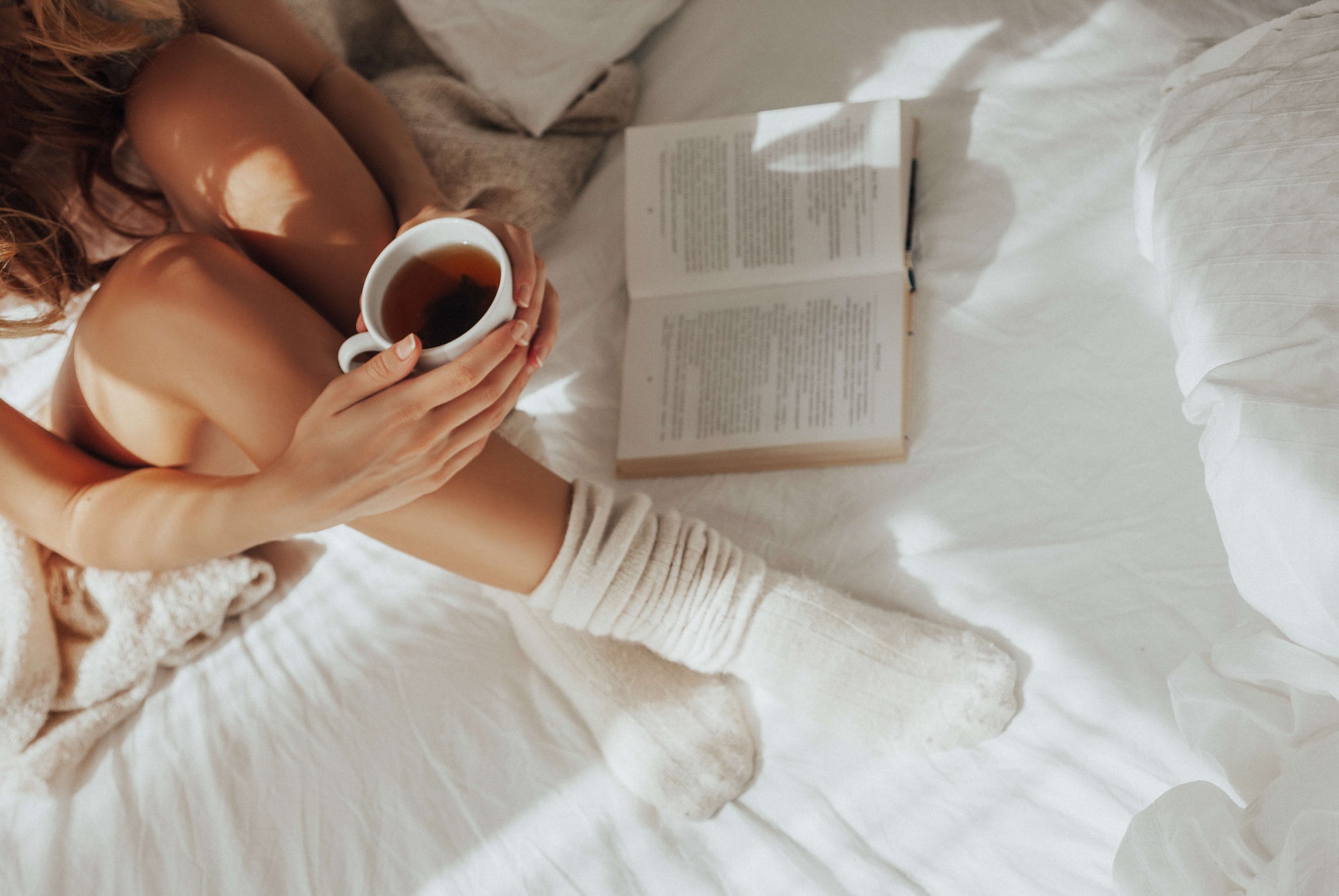 Cold Feet, Warm Socks : Their Effect on Your Sleep Patterns