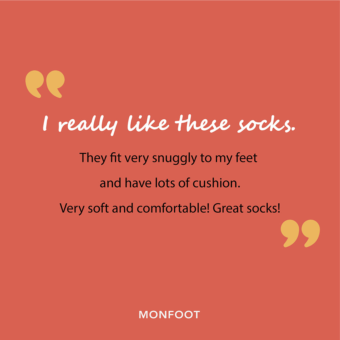 A quote that says i really like these socks.