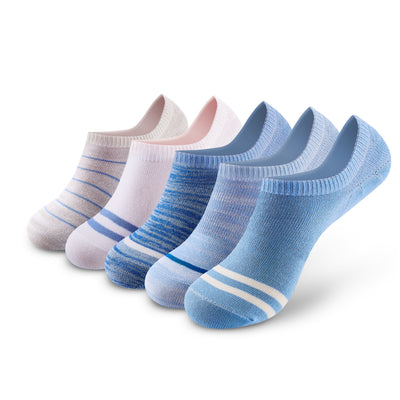 Five pair of white and blue socks.